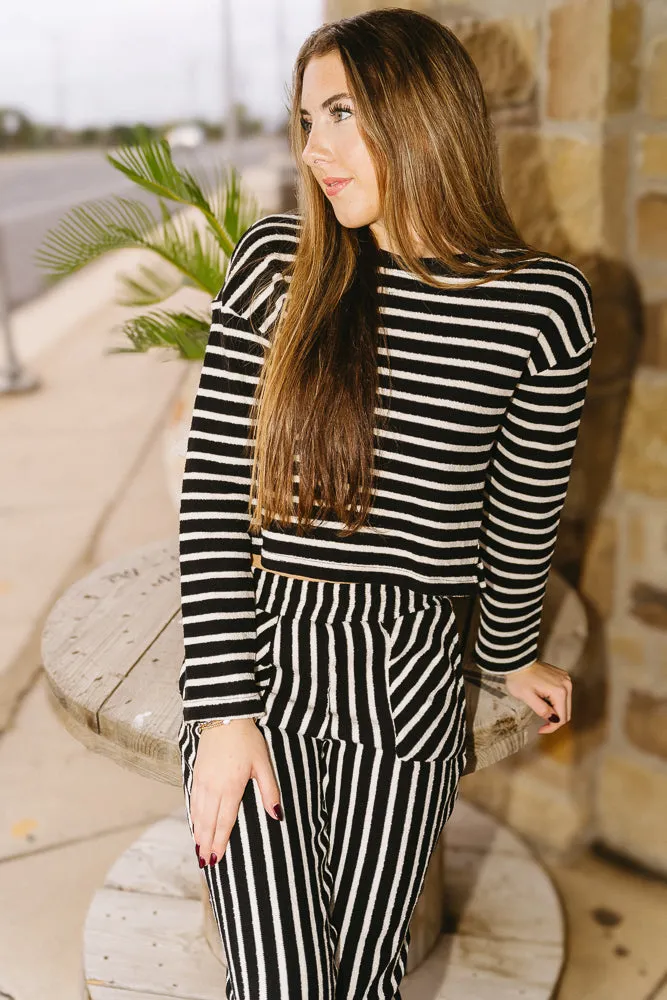 Blk/Wht Stripe Knit Top T3977ST