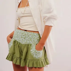 Chelsea Embroidered Ruffle Pocket Shorts