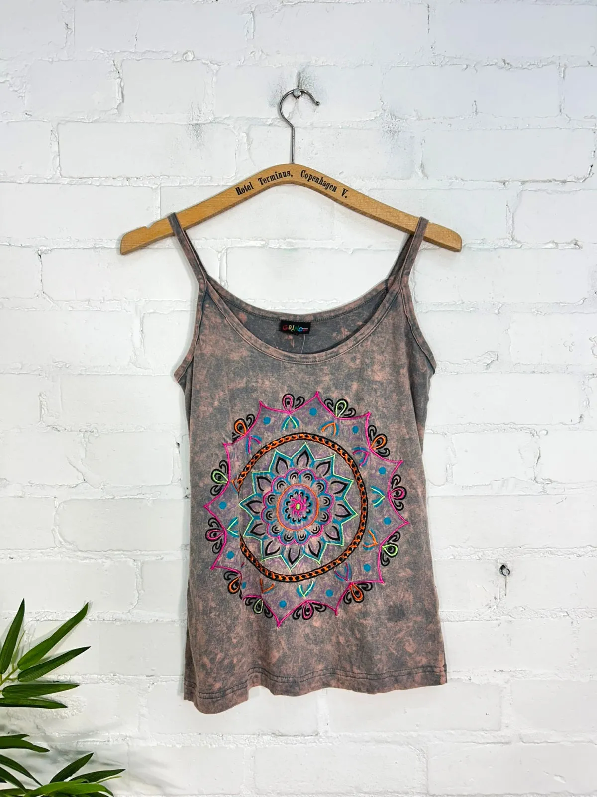 Cropped Strappy Vest Top