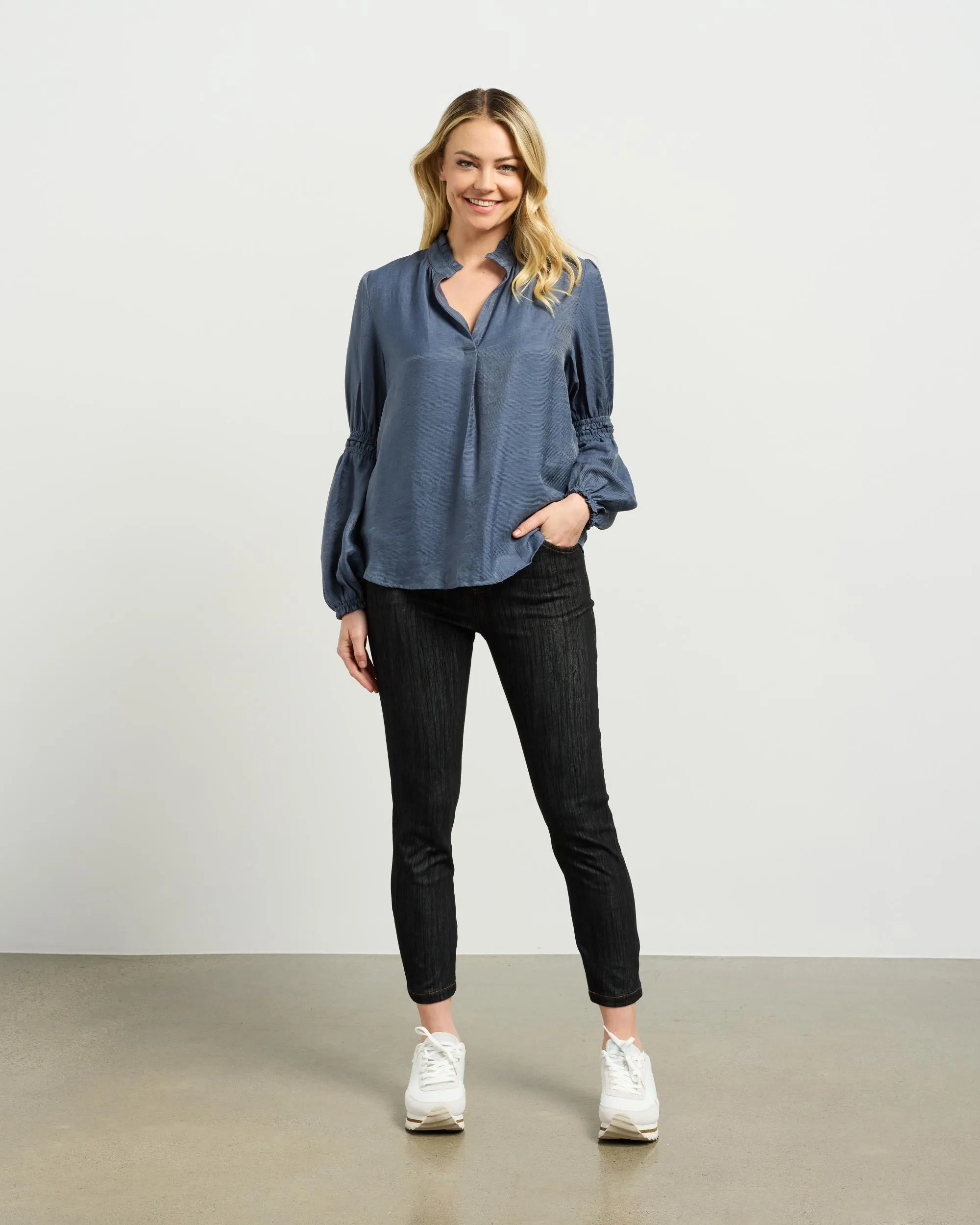 et alia Evelyn Blouse - Smoky Blue