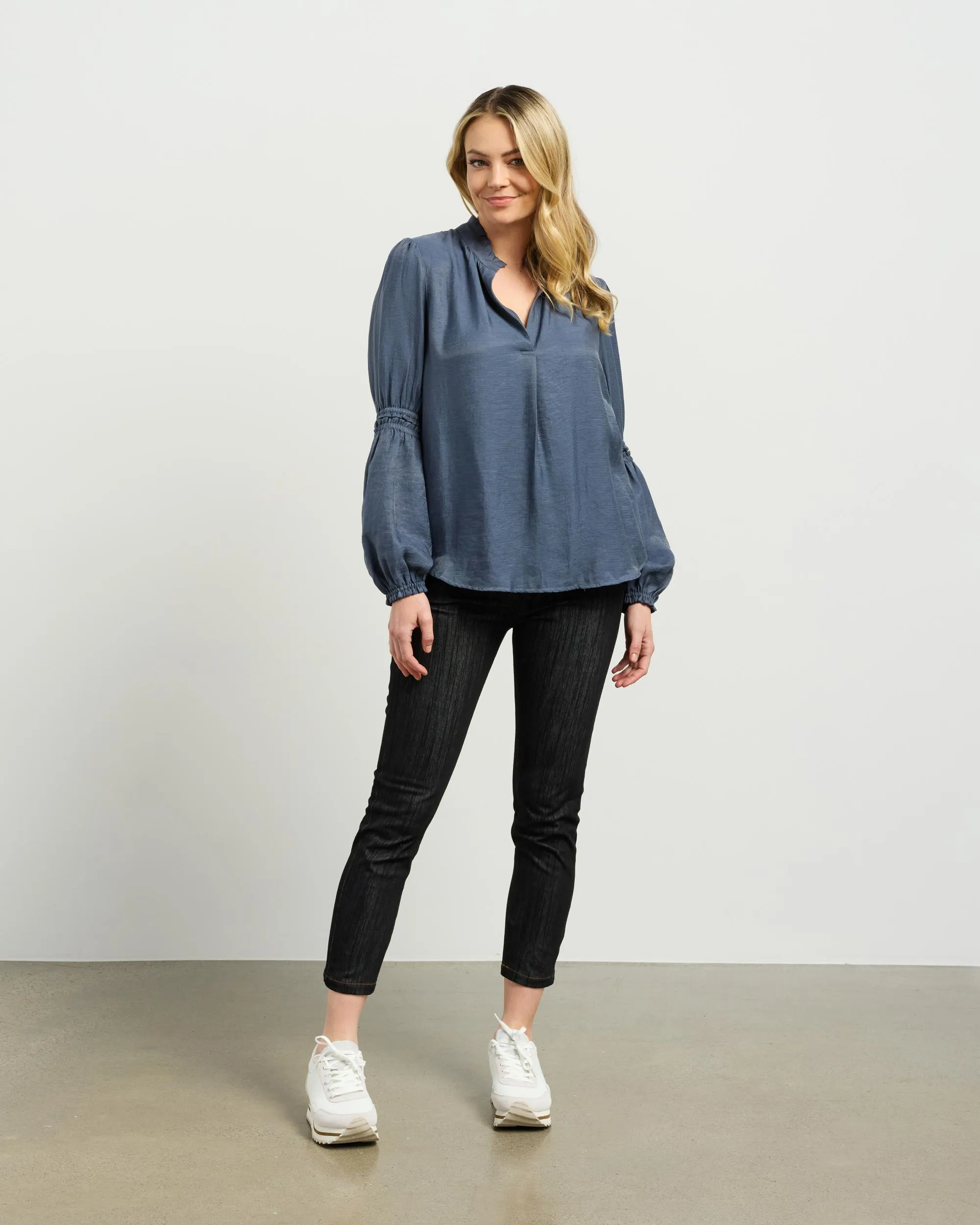 et alia Evelyn Blouse - Smoky Blue