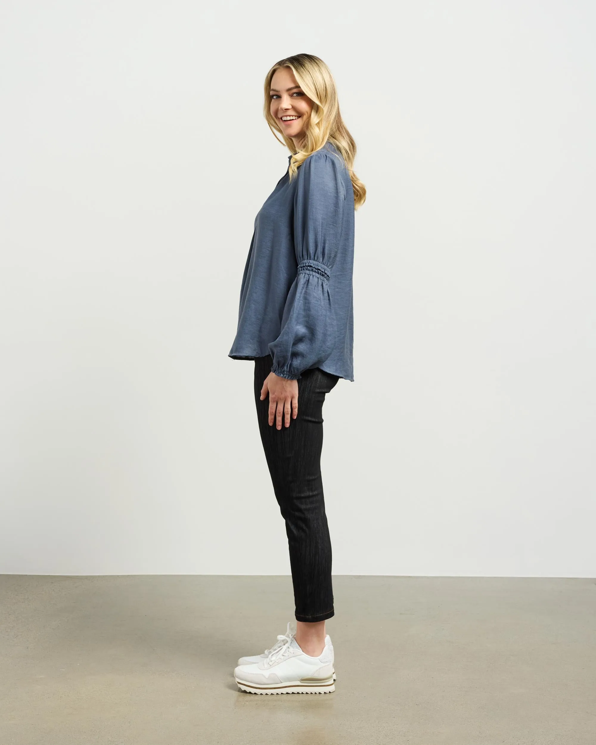 et alia Evelyn Blouse - Smoky Blue