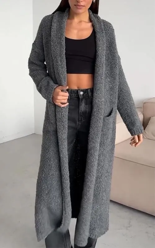 Giovanna – Vibrant Women’s Fleece Cardigan