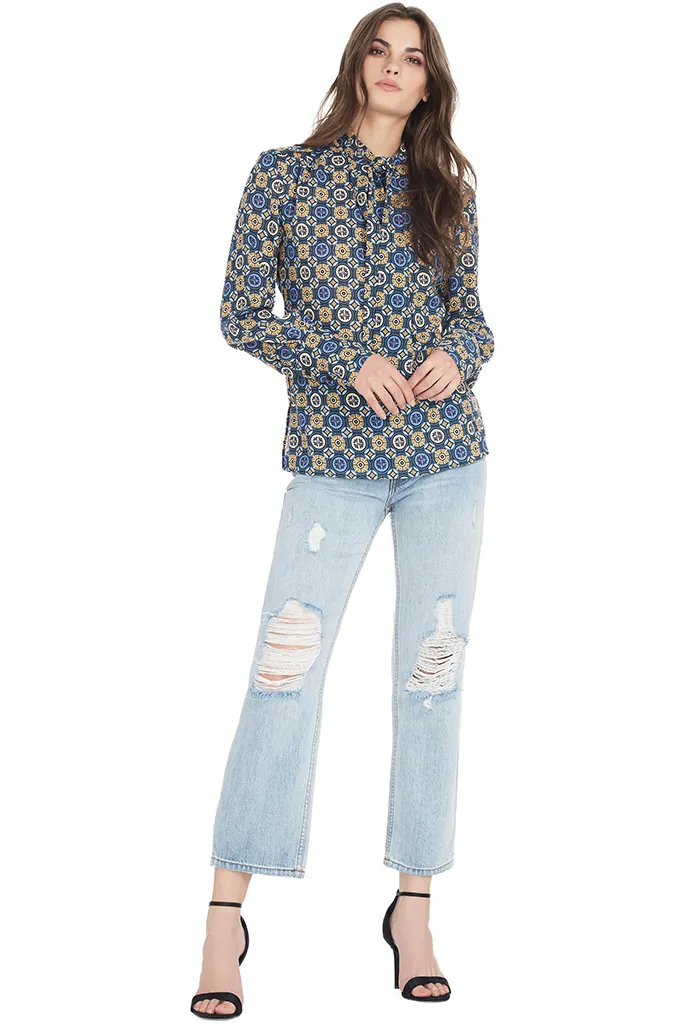 L/S Blouse w Neck Tie