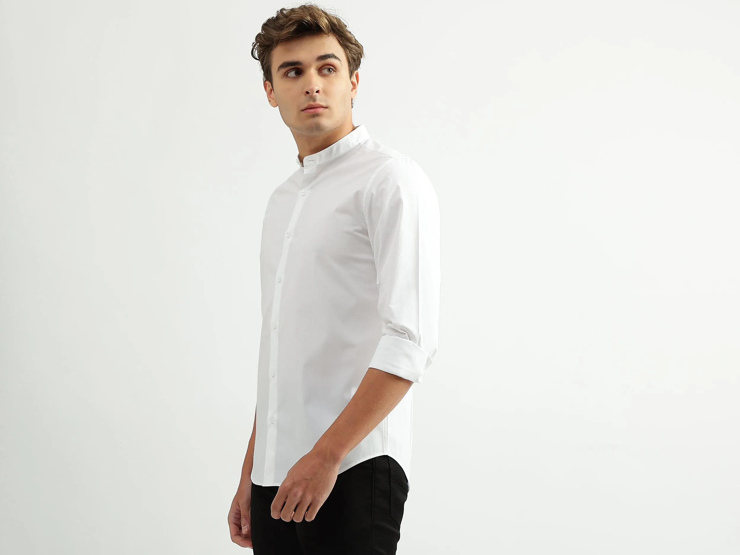 Men Solid Mandarin Collar Shirt