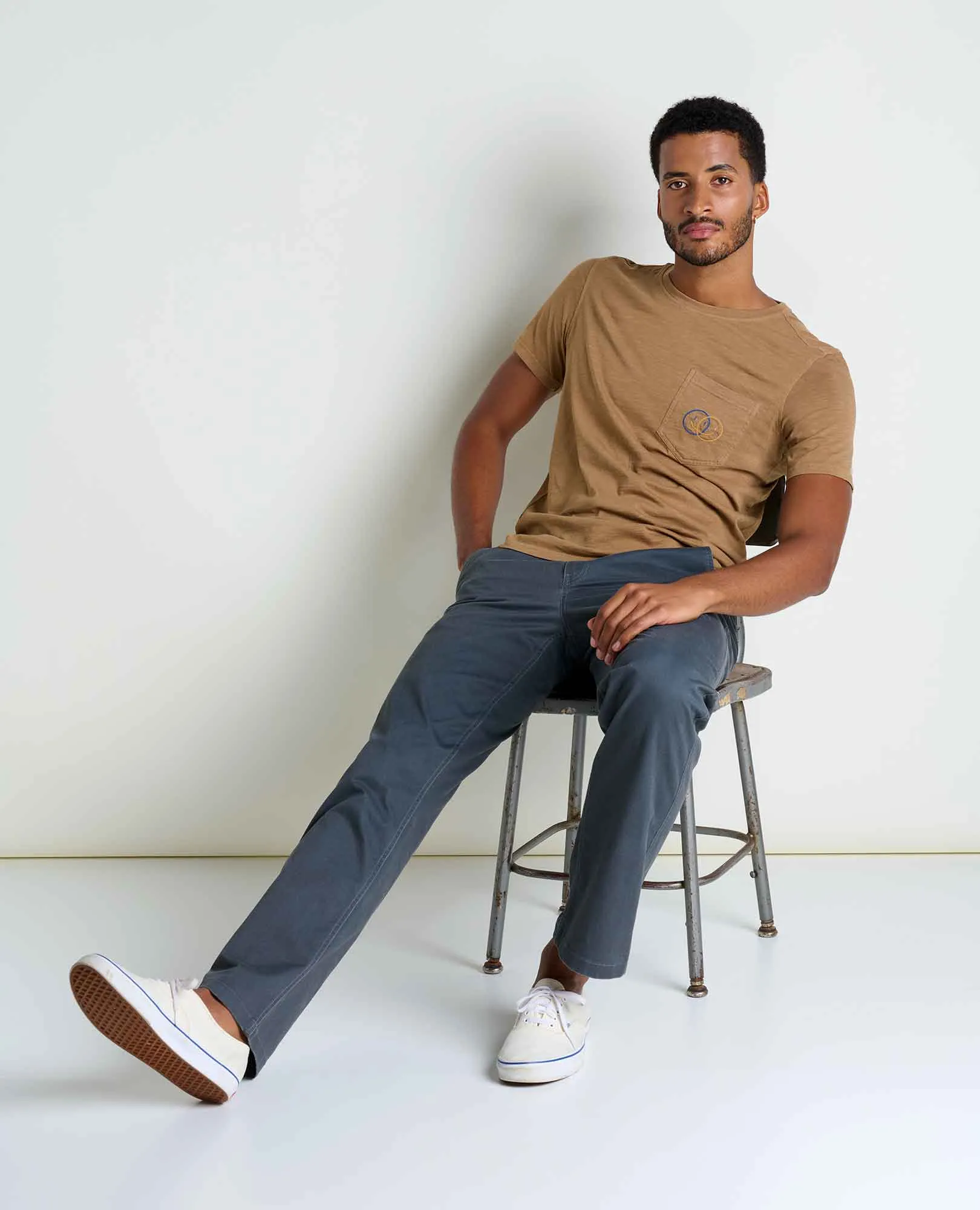 Men's Primo Embroidered Crew