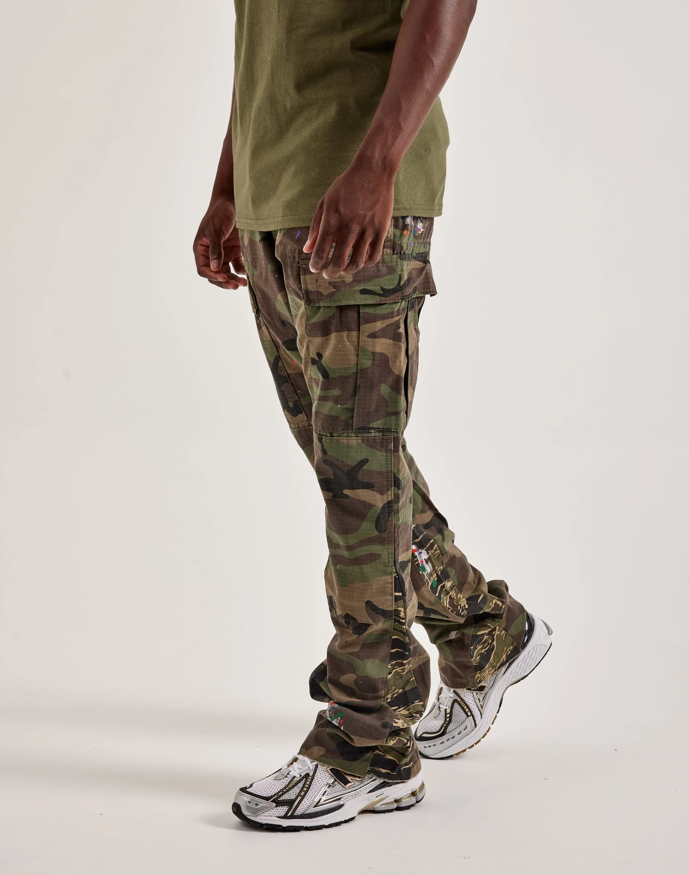 MNML Contrast Bootcut Cargo Pants