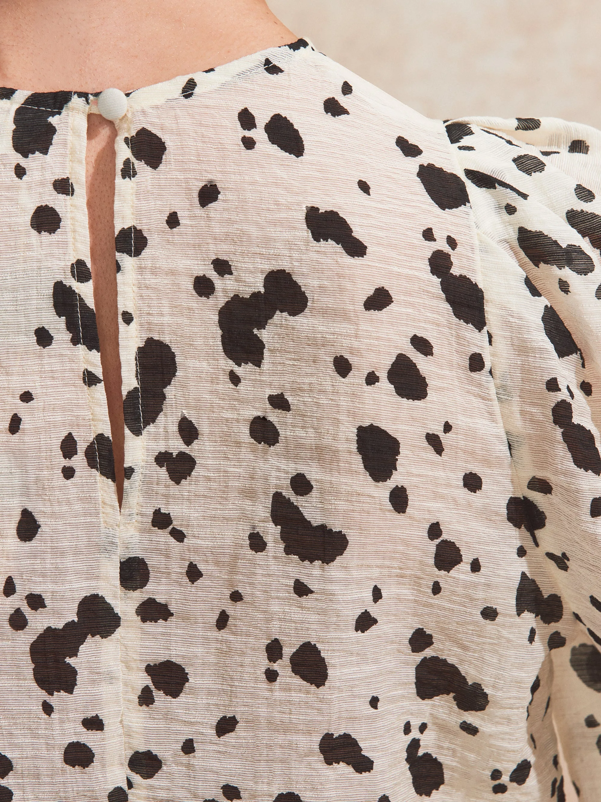 Mono Dalmatian Print Puff Sleeve Blouse