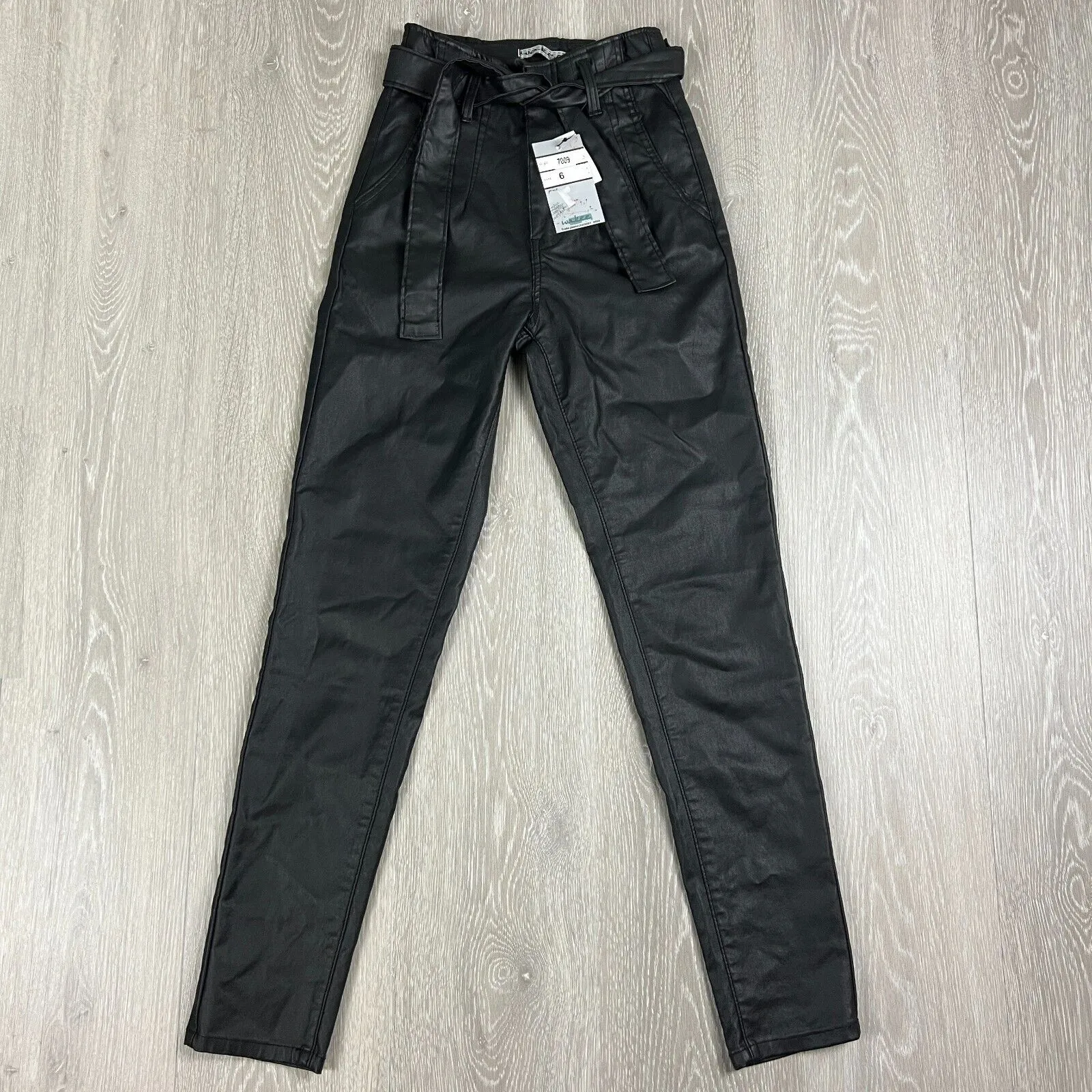 Wakee Denim Womens Black Faux Leather Pants Size 6 (New)