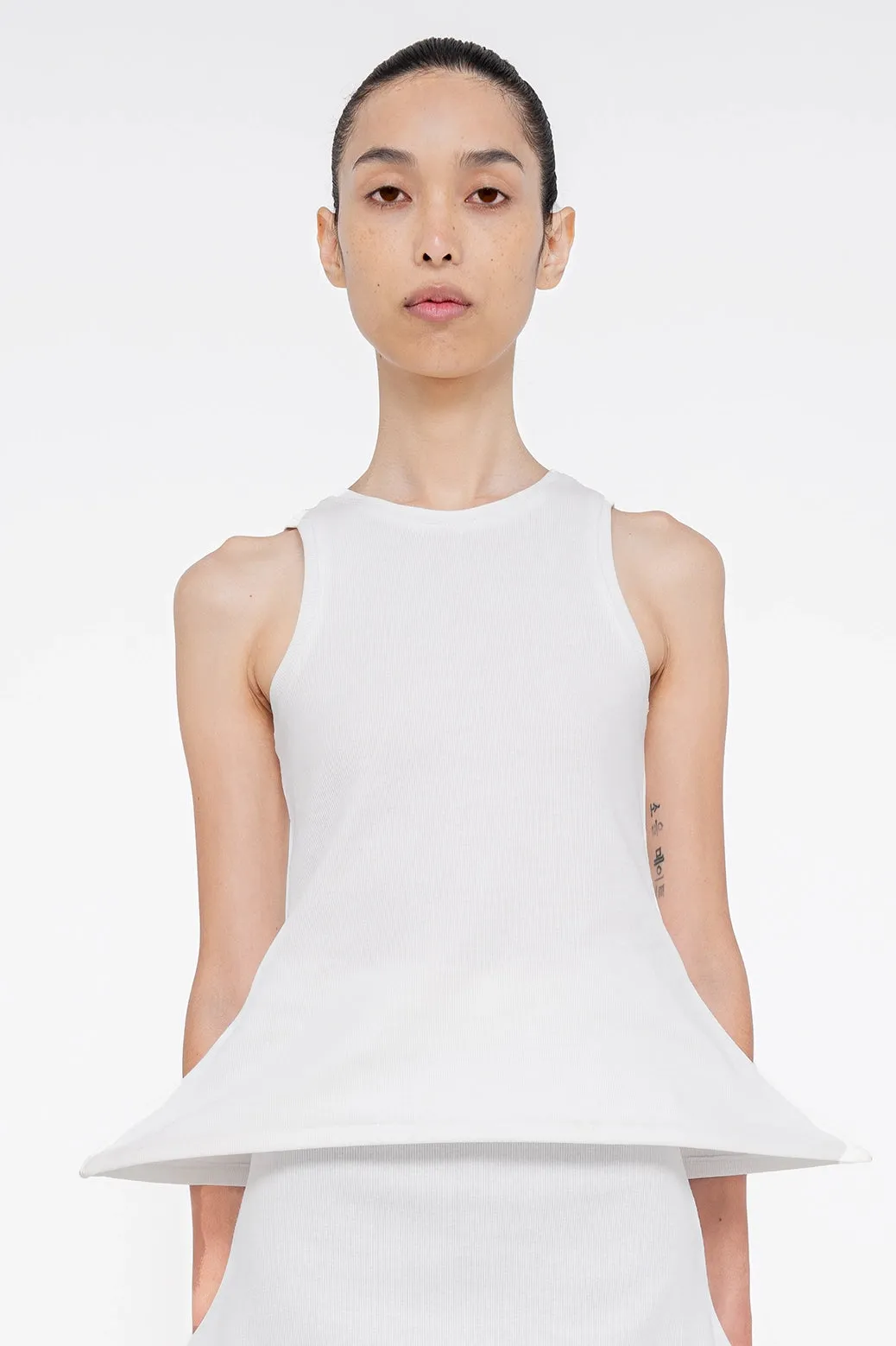 WHITE POINTY TANK