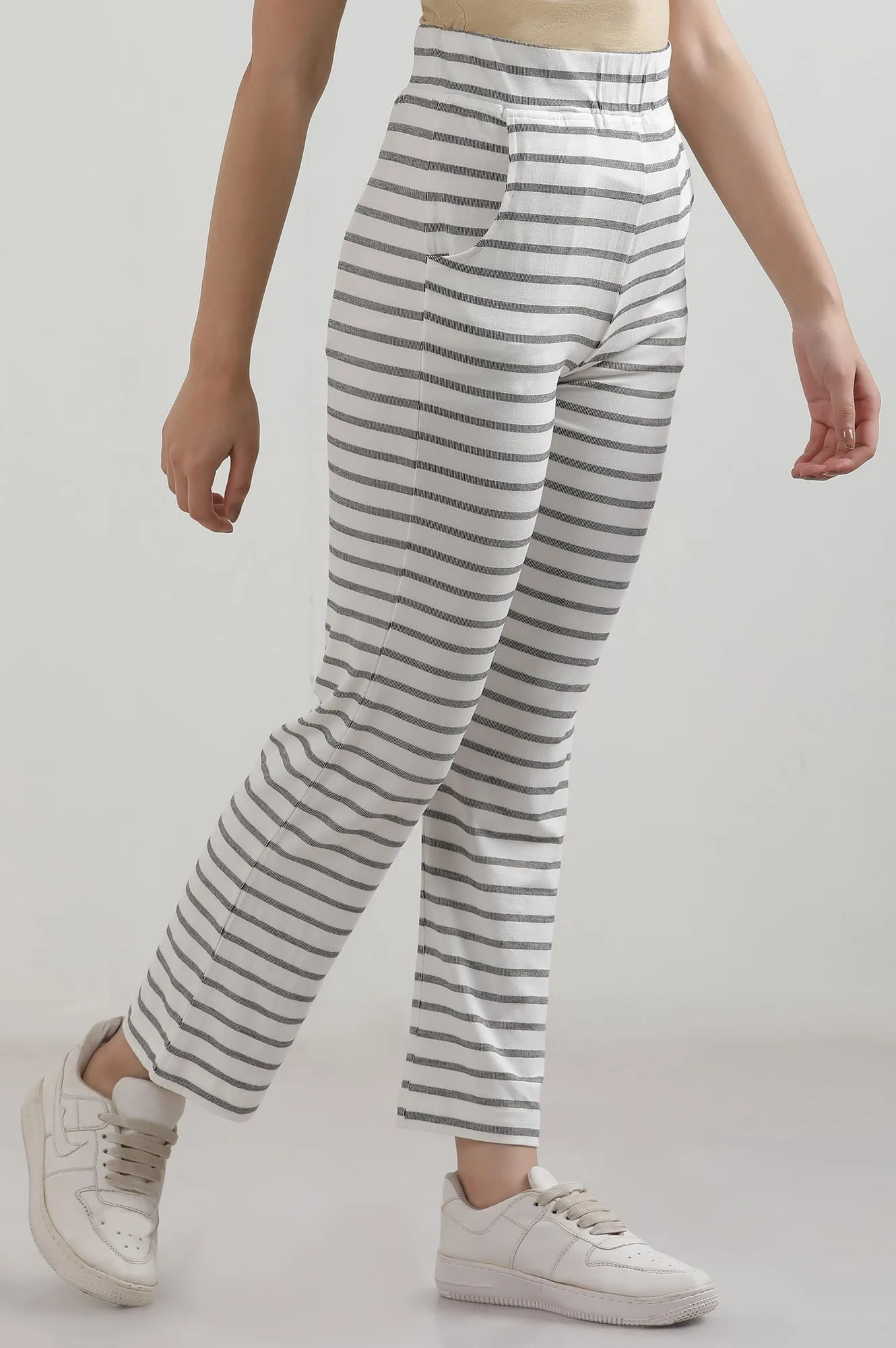 White Yarn Dyed Cotton Blend Parallel Pants