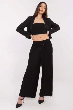 Women smooth fabric casual trousers