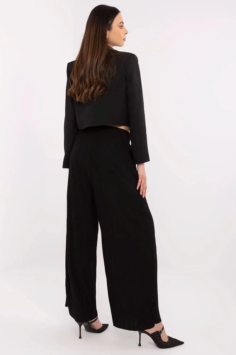 Women smooth fabric casual trousers