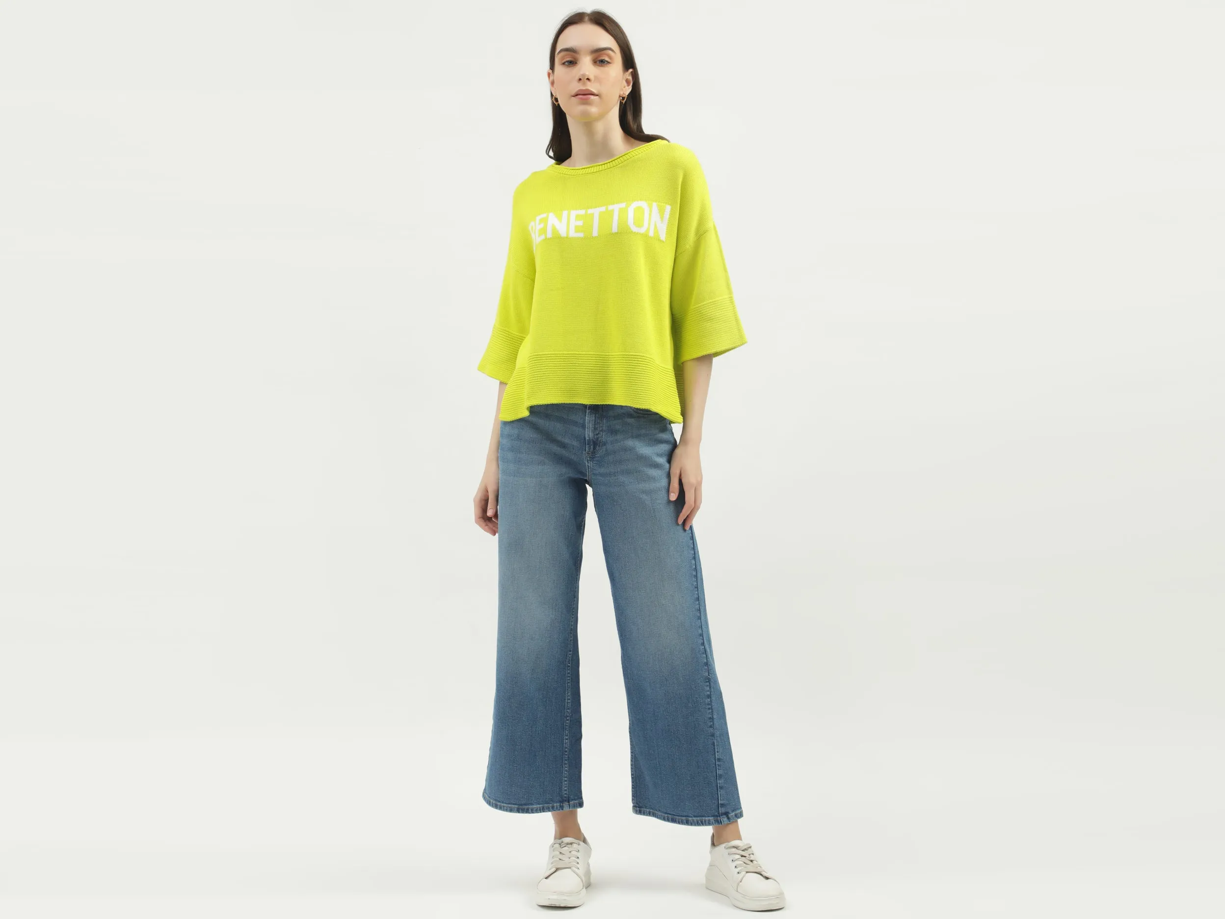 Women's Regular Fit Round Neck Knitted Sweaters